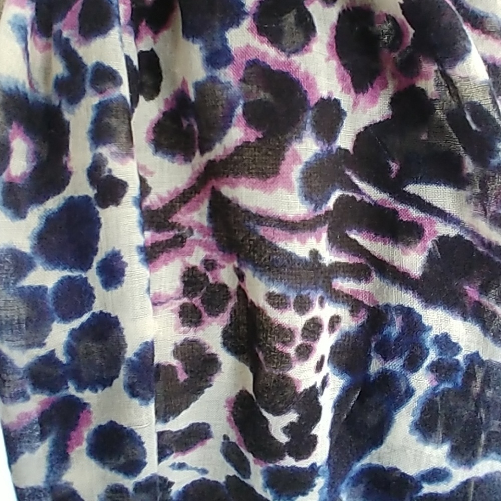 Women's Lightweight Scarf - Picture 4 of 6